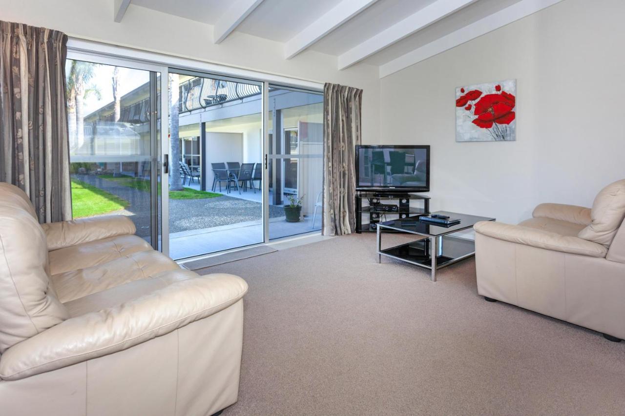 Palm Pacific Resort & Motel Whangamata Exteriör bild